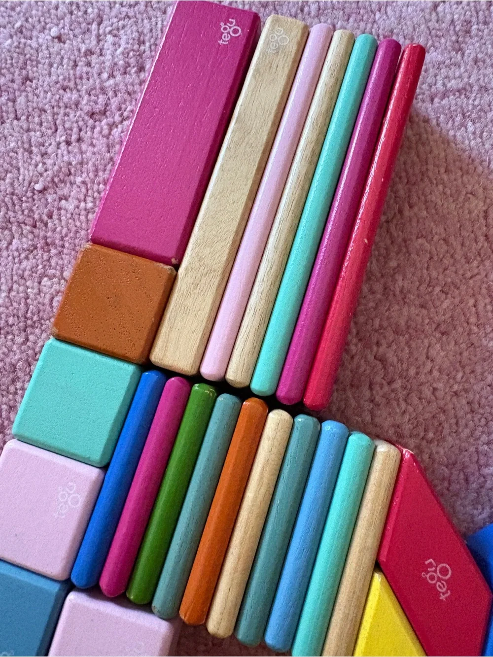 31 Piece Tegu wooden magnetic blocks